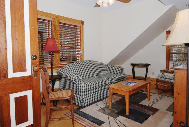 Beach Cottage Inn Линкольнвилл Номер фото